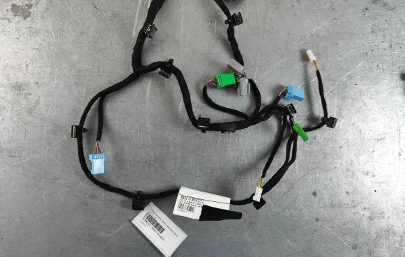 Volvo XC90 Front door wiring loom 31396152