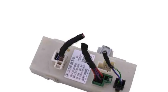 Tailgate/trunk control unit/module
