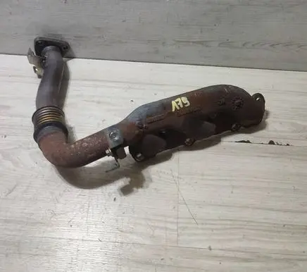 Jeep Grand Cherokee Exhaust manifold 21062111G