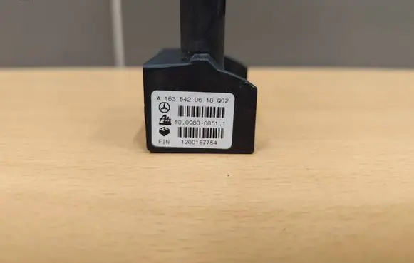 Mercedes-Benz ML W163 ESP acceleration yaw rate sensor A1635420618 1200157754 10098000511