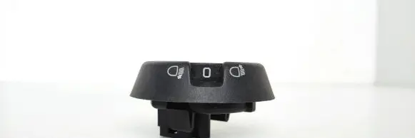 Renault Master II Light switch 7700852939