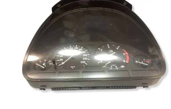 BMW X5 E53 Speedometer (instrument cluster) 6940610 62116940610 1100087351