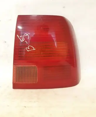 Volkswagen PASSAT B5.5 Rear/tail lights 3B5945096