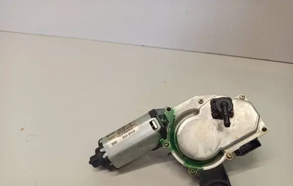 Audi A4 S4 B6 8E 8H Rear window wiper motor 8E9955711B
