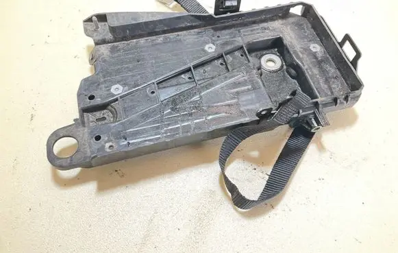 Polestar 2 Battery bracket 8889230016 31692980