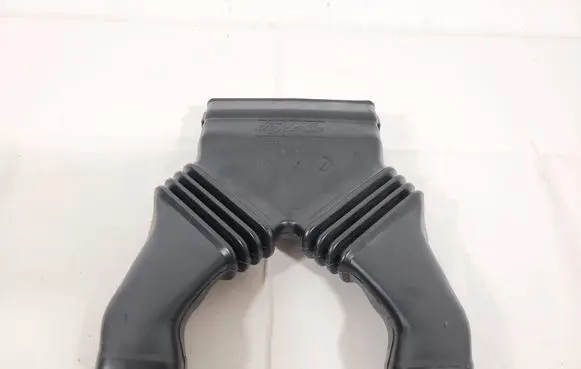 Cabin air duct channel