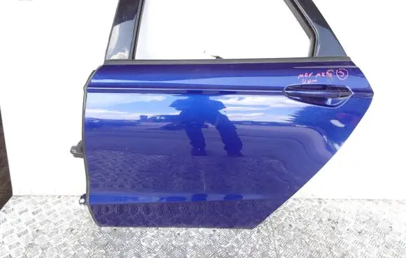 Ford Mondeo MK V Rear door 