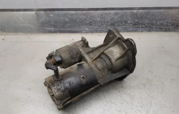 Renault Master II Starter motor 23300DB000
