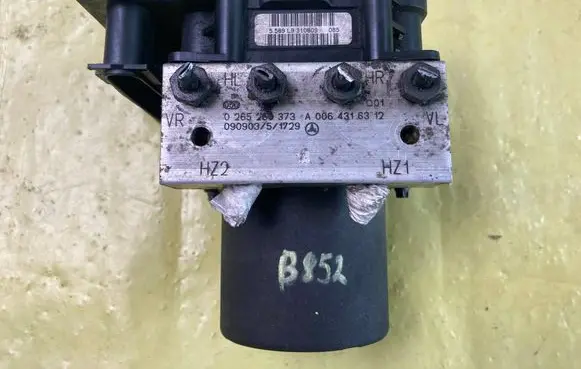 Mercedes-Benz B W245 ABS Pump A0064316312 09090351729 0265250373