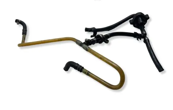 BMW 5 E39 Fuel return line/hose 