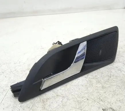 Skoda Octavia Mk2 (1Z) Front door interior handle 1Z0839247