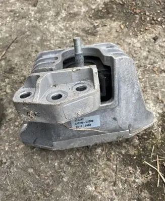 Hyundai Ioniq Engine mount bracket 21810G2000