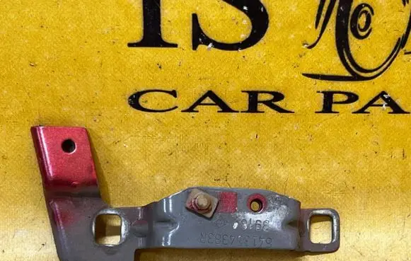 Renault Megane IV Fender mounting bracket 641354383R