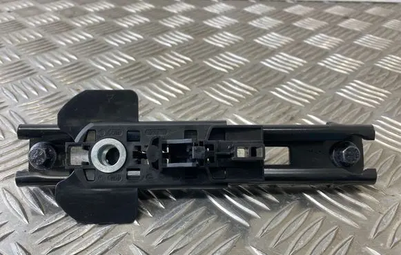 Volvo XC60 Seat belt height adjuster 8632605
