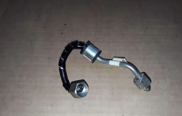Land Rover Range Rover Sport L320 Fuel injector supply line/pipe 9X2Q9C993HB