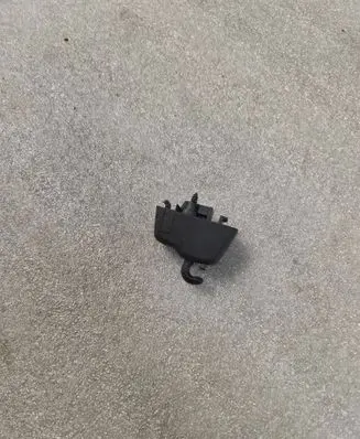 Sun visor clip/hook/bracket