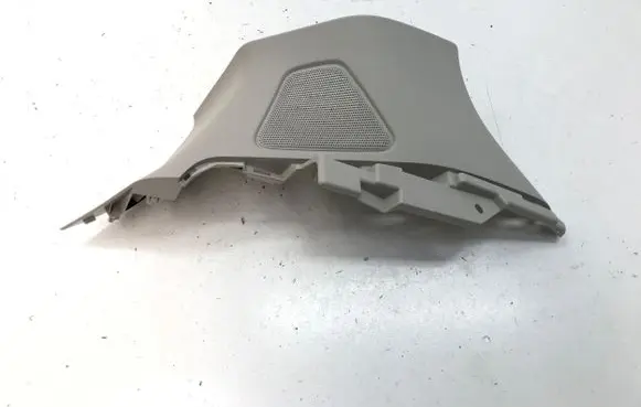 (D)pillar trim (top)