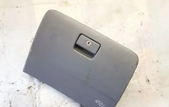 Toyota Avensis Verso Glove box 5555144050