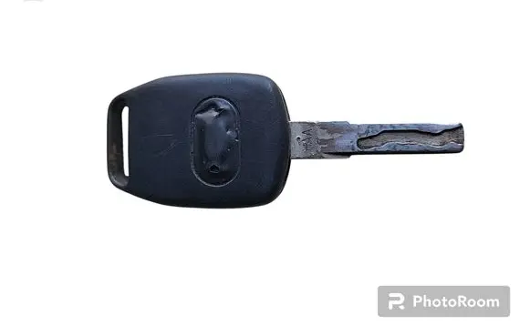 Audi A6 S6 C4 4A Ignition key/card 