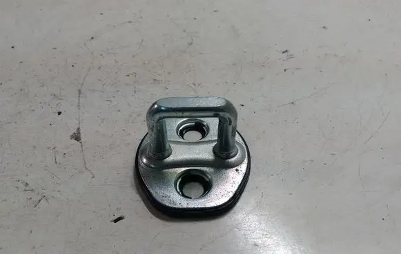 KIA Sportage Front door lock loop/hook striker 