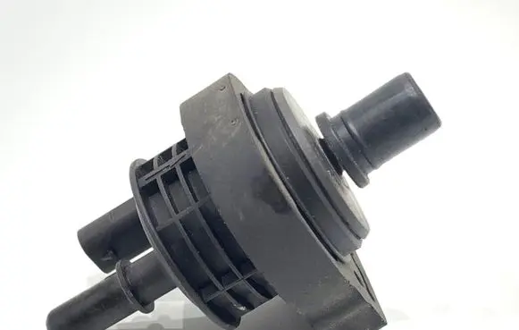 Mercedes-Benz GLE W167 In-tank fuel pump A0004703700