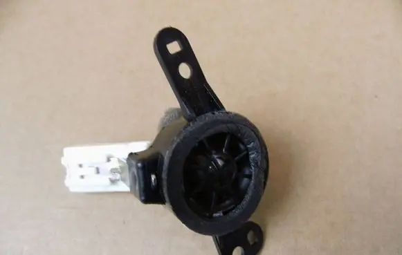 Toyota Land Cruiser (J150) Front door high frequency speaker 8615060290