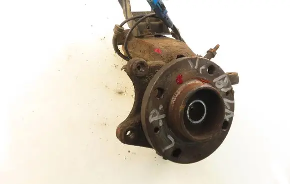 Peugeot 206 Front wheel hub spindle knuckle