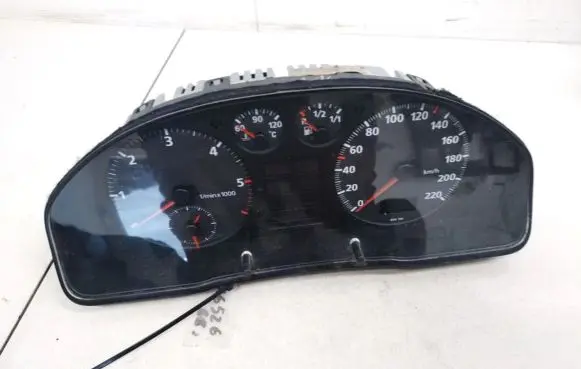 Audi A4 S4 B5 8D Speedometer (instrument cluster) 88311225 88311230