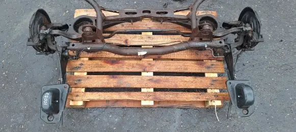 Volkswagen Touran I Rear subframe 