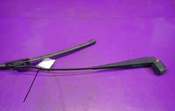 Ford Transit - Tourneo Connect Front wiper blade arm