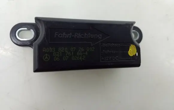 Mercedes-Benz CLS C219 Airbag deployment crash/impact sensor A0038200726