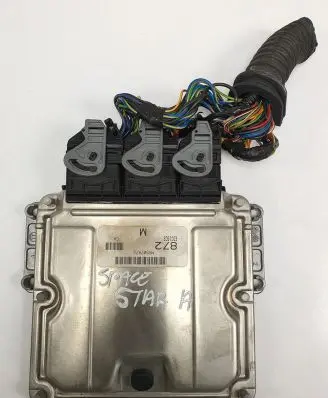 Mitsubishi Space Star Engine control unit/module ECU 0281010438