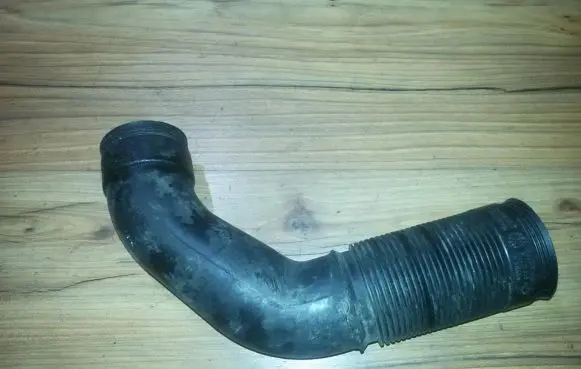 Renault Laguna I Air intake hose/pipe 7700870674 50051