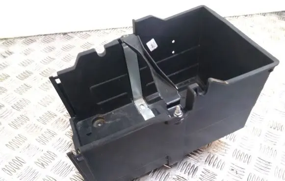 Ford Focus Battery box tray AM5110723AD