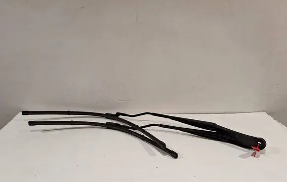 Dacia Sandero III Front wiper blade arm 288813326R