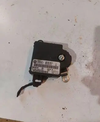 Audi A8 S8 D3 4E Other control units/modules 4E0915181C 4E0910181C 199000015