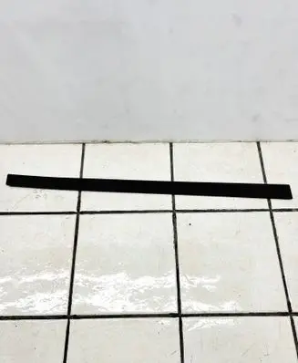Hyundai Tucson TL Front door trim (molding) 