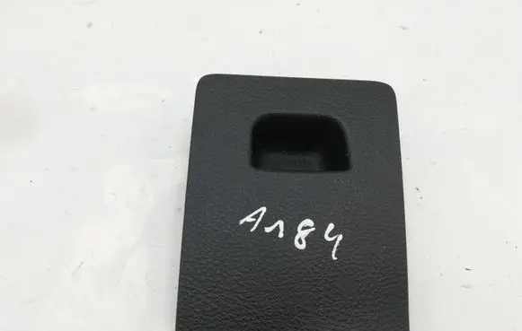 Hyundai ix 55 Fuse box cover 3J84752010