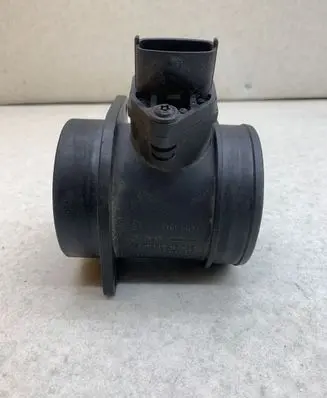Volvo XC70 Mass air flow meter 0280218088 8670115