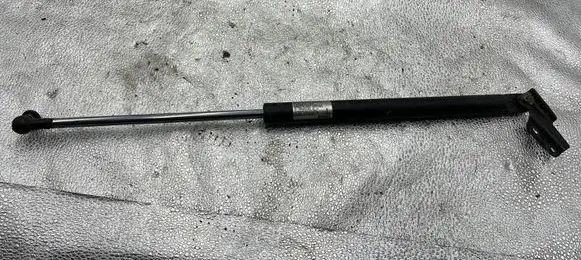 Subaru Forester SH Tailgate strut 