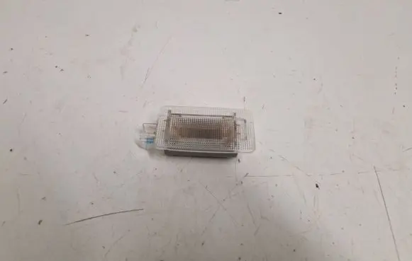 Nissan X-Trail T32 Glove box light 