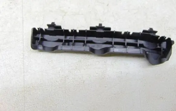 Hyundai i10 Rear bumper mounting bracket 86614B9500