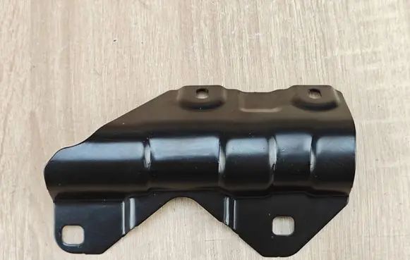 BMW 8 G16 Webasto auxiliary heater mount bracket 8495832
