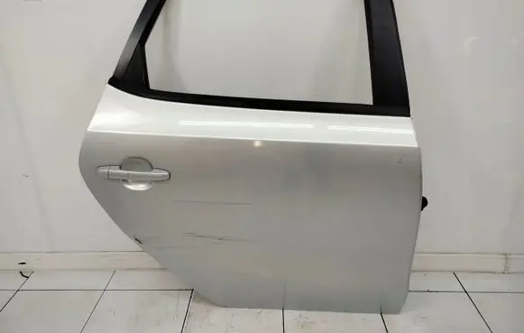 Hyundai i30 Rear door 