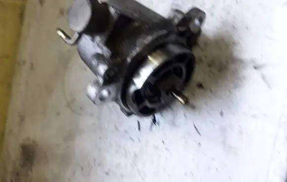 Mazda 6 Vacuum pump