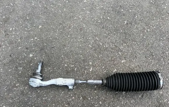 BMW i4 Steering tie rod end 