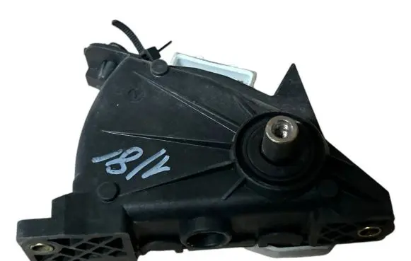 Volvo S60 Accelerator throttle pedal 30666662 6PV00853702