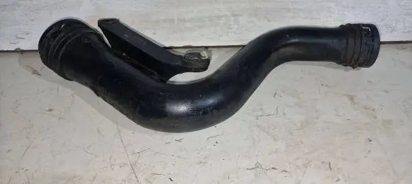 Volkswagen Golf V Intercooler hose/pipe 1K0145762