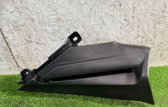 BMW 3 G20 G21 (D) pillar trim (bottom) 7449980