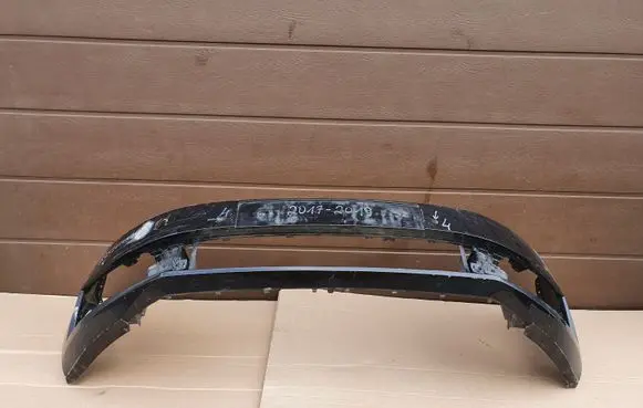 Skoda Octavia Mk3 (5E) Front bumper 5E0807221N
